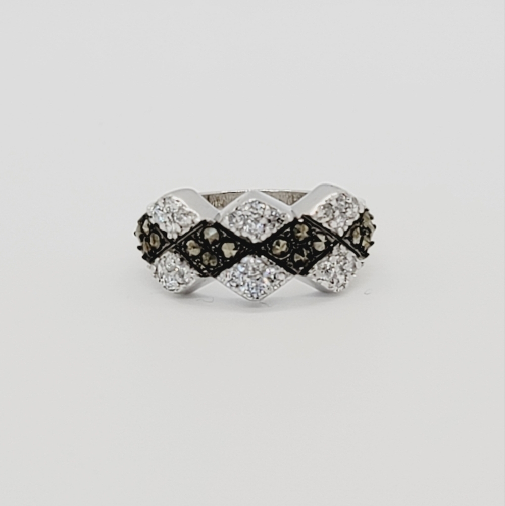925 Sterling Silver White Gold Plated ring 5.75
